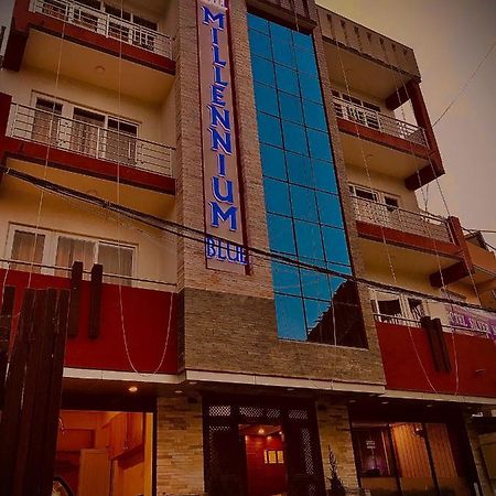 Millennium Blue Hotel Нагаркот Екстериор снимка